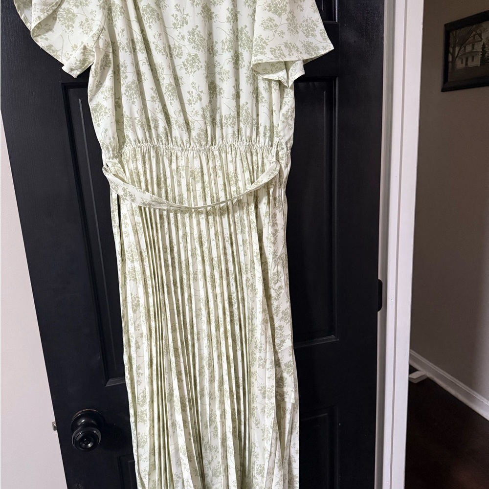 Baltic Born Green Maxi Sundress with Off-the-Shoulder Dolman Sleeves